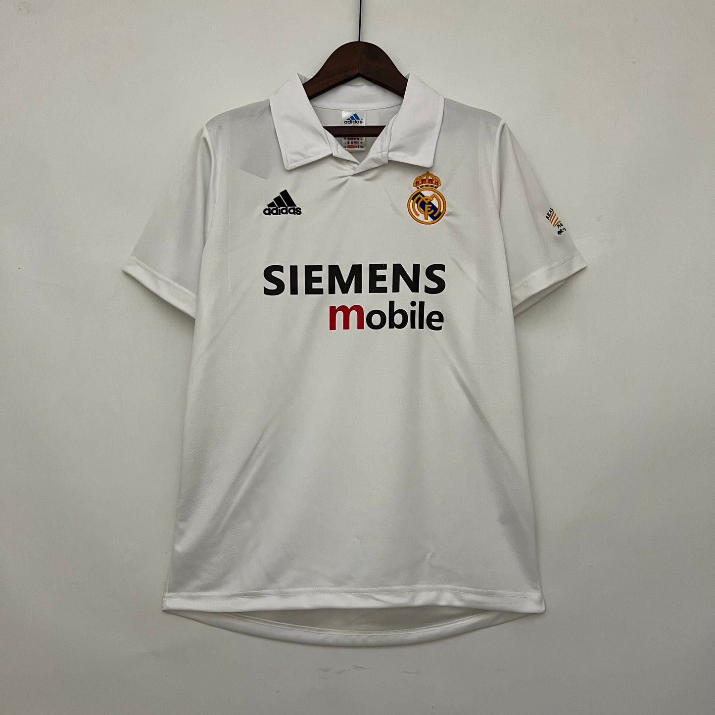 Camiseta Retro Real Madrid 02/03 Primera equipación