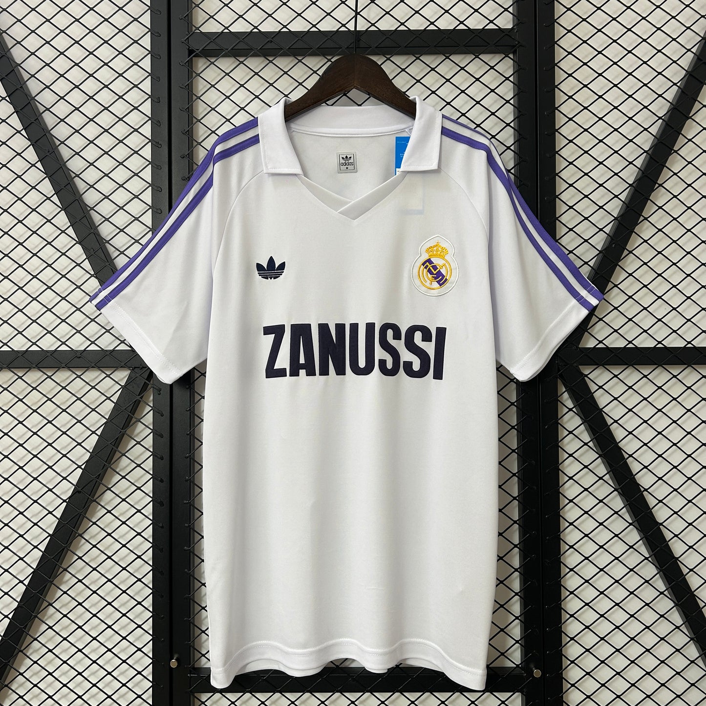 Camiseta Retro Real Madrid 84/85 Primera equipación
