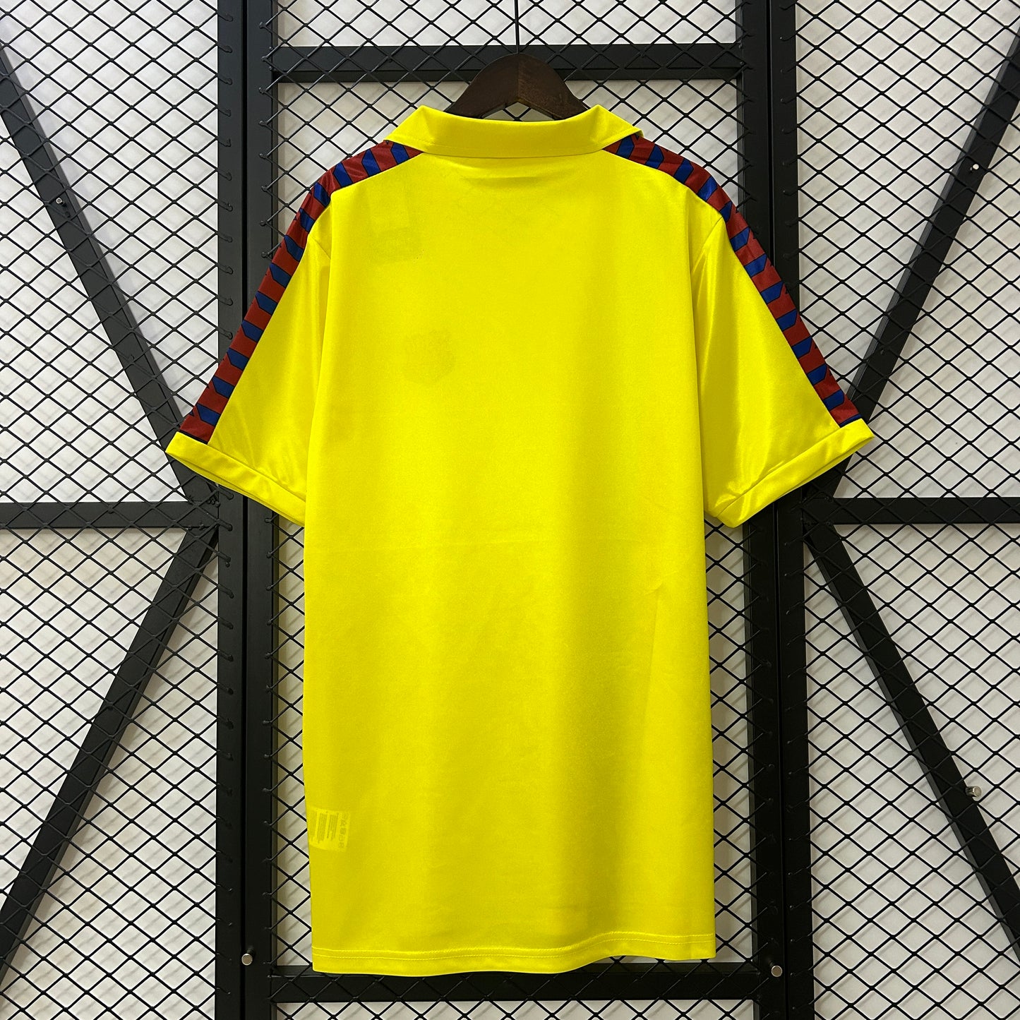 Camiseta Retro FC Barcelona 82/84 Segunda equipación